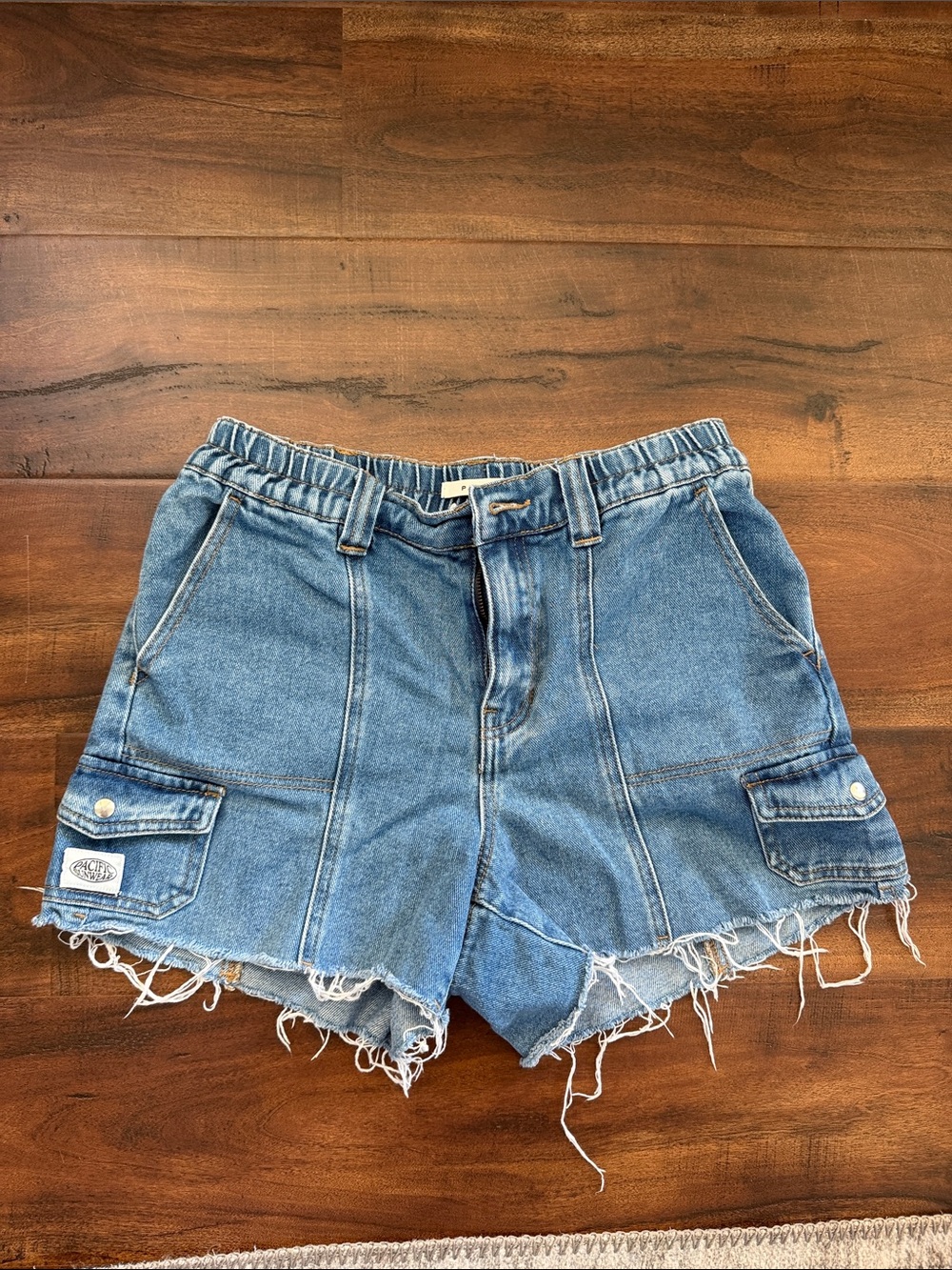 High-Rise Cutoff Cargo Women's Shorts - Size M